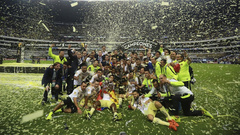 MEXICO CITY, MEXICO - APRIL 27:  Players of America celebrate after winning the Final second leg match between America and Tigres UANL as part of the Concacaf Champions League 2016 at Azteca Stadium on April 27, 2016 in Mexico City, Mexico. (Photo by Hector Vivas/LatinContent/Getty Images)