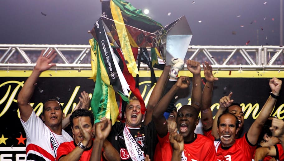 Os 10 campeões do Brasileirão que mais somaram pontos desde 2003 | 90min