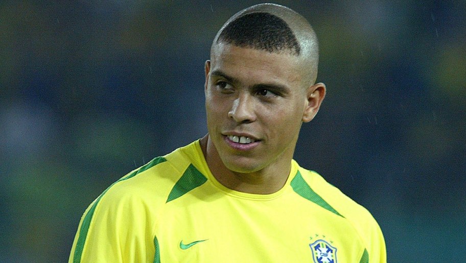 Ronaldo De Lima Hairstyle