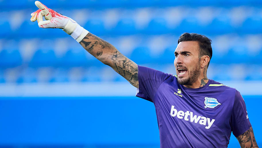 Roberto Close To Spain Return After West Ham Agree Real Valladolid Deal