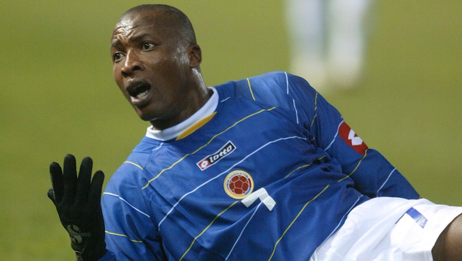 Edwin Congo (L) of the Colombian nationa
