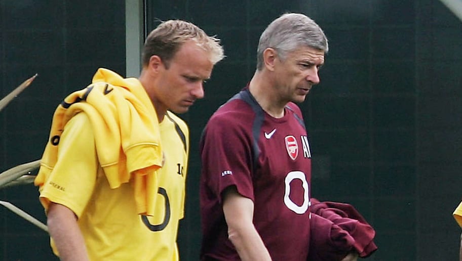 Arsene Wenger,Dennis Bergkamp,Martin Keown,Robert Pires