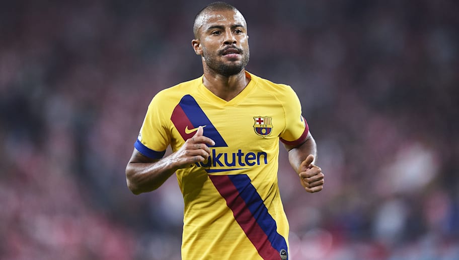 Rafinha Signs New Barcelona Contract Joins Celta Vigo On Season Long Loan 90min