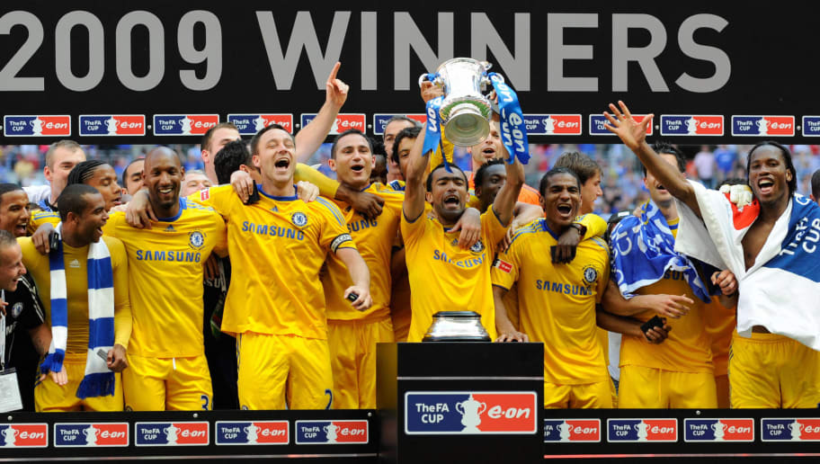 Suits You Chelsea S 10 Best Kits Of The Premier League Era 90min