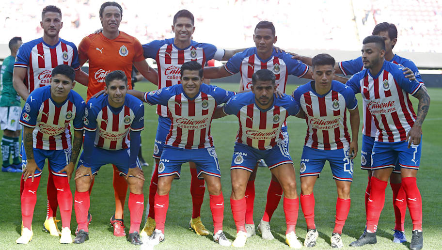 Relatexjalisco Chivas Abrio Su Entrenamiento A Cambio De Peluches 90min