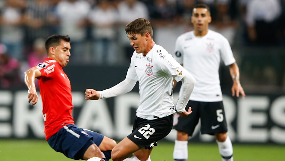 TV italiana assegura que acerto entre Roma e Mateus Vital está próximo de se concretizar