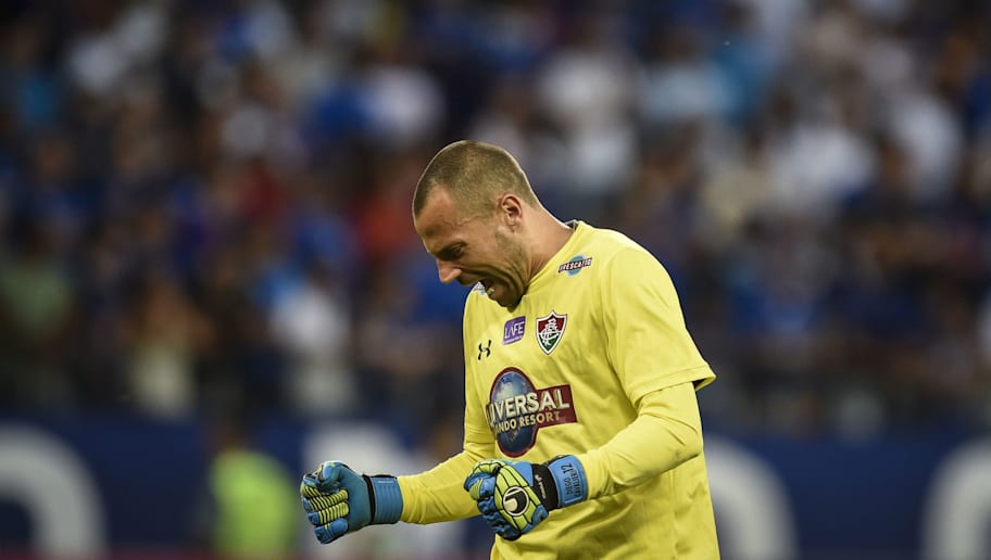 Tiro Pela Culatra Flu Vê Dívida Se Multiplicar Após Não Cumprir