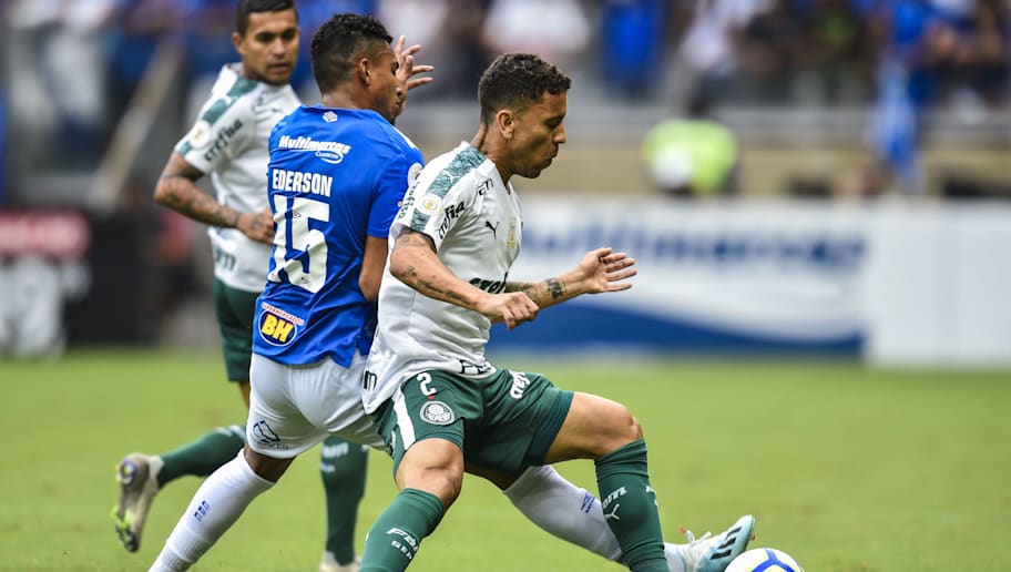 Lateral do Palmeiras fala sobre possível redução de salário devido ao coronavírus