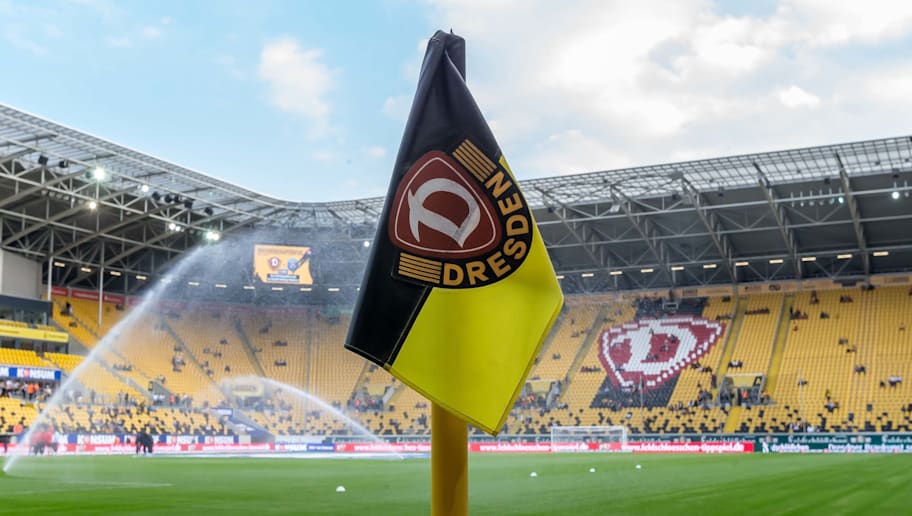 Dynamo Dresden Vs Karlsruher Sc Die Offiziellen Aufstellungen