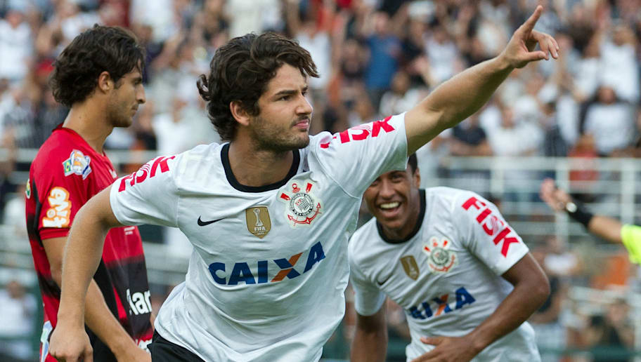 Águas passadas: relembre 5 contratações na história do Corinthians que geraram expectativas e decepcionaram