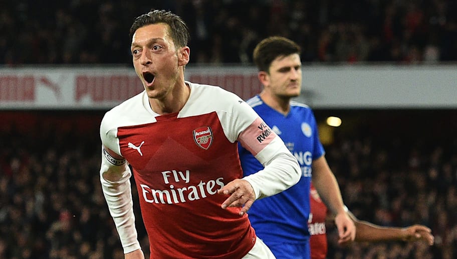 Mesut Ozil Discusses Arsene Wenger And Arsenal S Best Young Player In Revealing Twitter Q A 90min Former manager of arsenal fc. mesut ozil discusses arsene wenger and