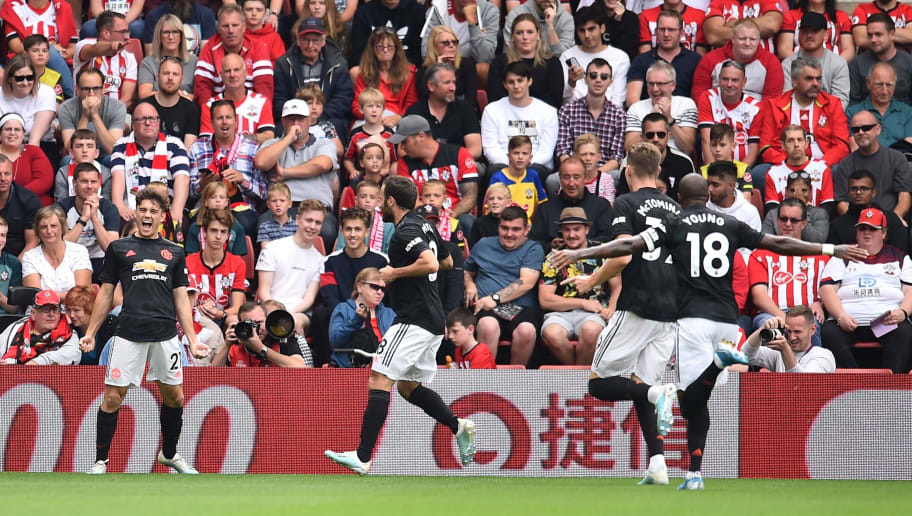 Southampton 1 1 Man Utd Report Ratings Reaction As Vestergaard Snatches Draw For 10 Man Saints 90min