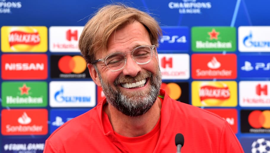 Liverpool Fans Feiern Klopp Und Den Meister Titel International