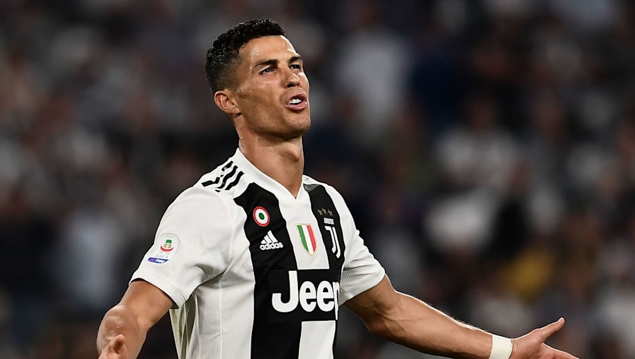 Lo Ultimo Escandalo Sexual Saca A Cristiano Ronaldo De La Lista De Portugal 12up Check out this biography to know about his birthday, childhood, family life, achievements and fun facts about him. 12up