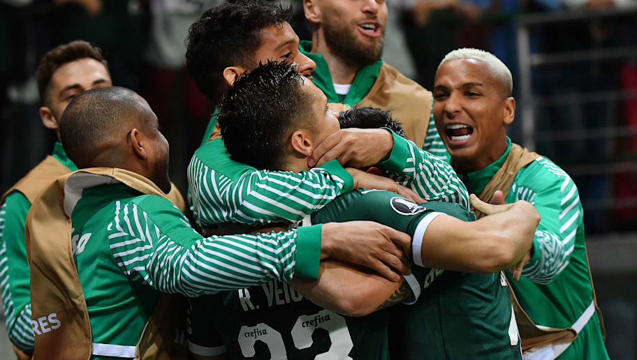 Deixados de lado por Mano, meio-campistas do Verdão podem seguir rumo ao Bragantino