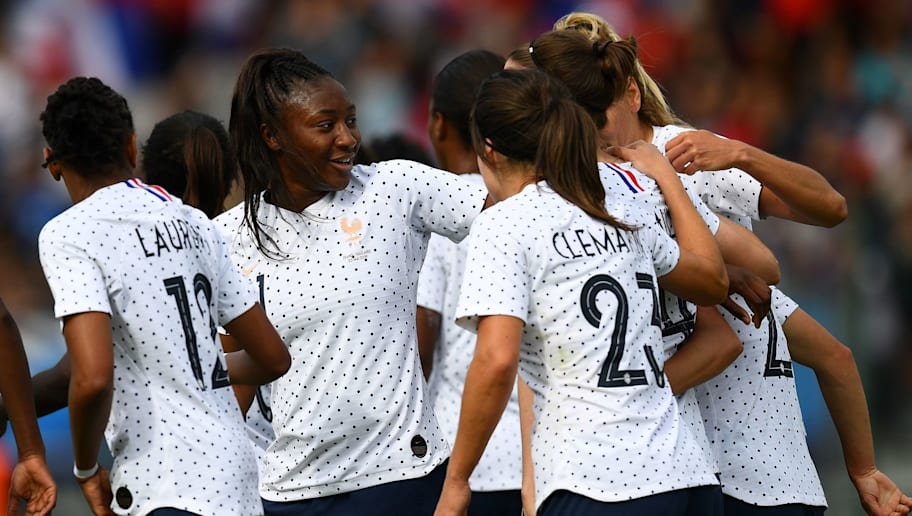 FRANCK FIFE / GettyImages FBL-WOMEN-WC-2019-FRA-THA