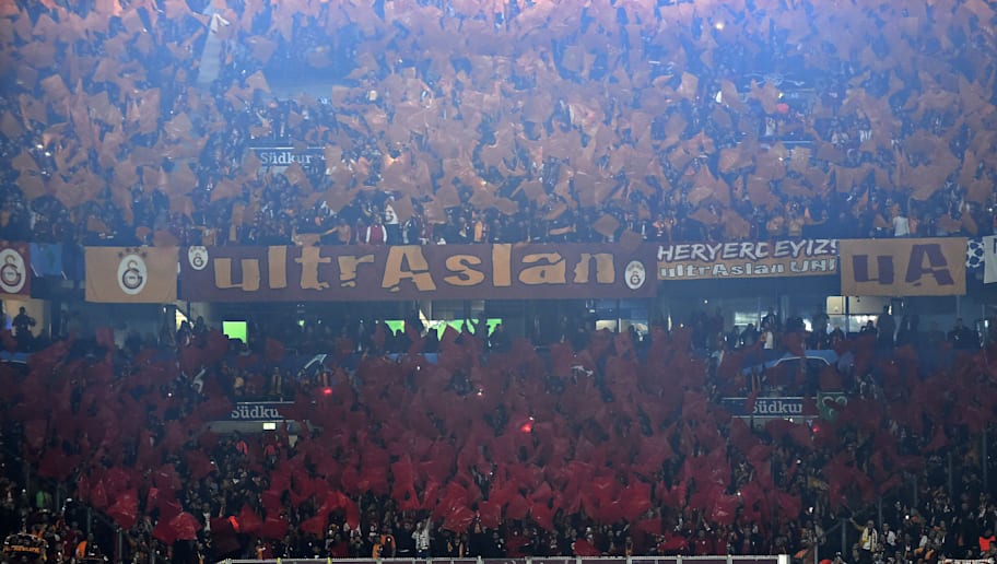 Super Lig De Gectigimiz Sezon Galatasaray Seyirci Ortalamasi En Yuksek Olan Takimdi 90min