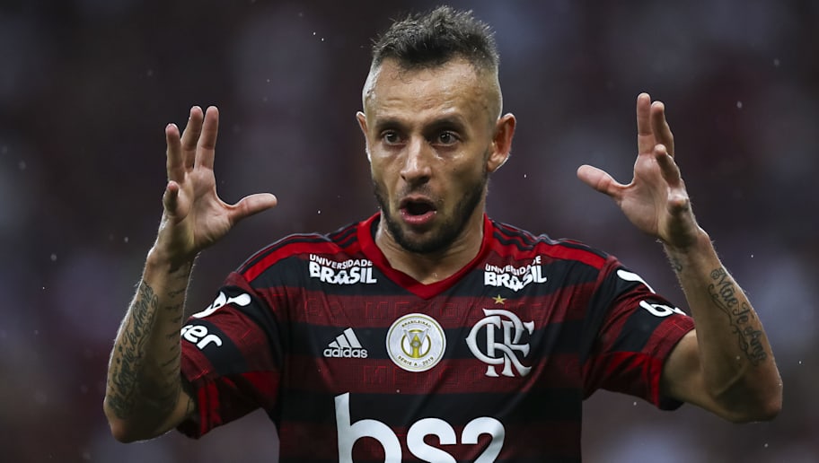 Rafinha Se Diz Tranquilo Para Mano A Mano E Alfineta Everton As Vesperas Da Libertadores 90min