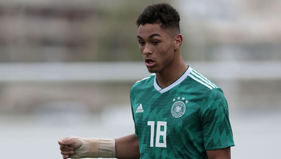 Bericht Fc Bayern Verpflichtet Hoffenheimer Toptalent Sieb German Site Sieb began his youth career at hometown club sg motor halle. fc bayern verpflichtet hoffenheimer