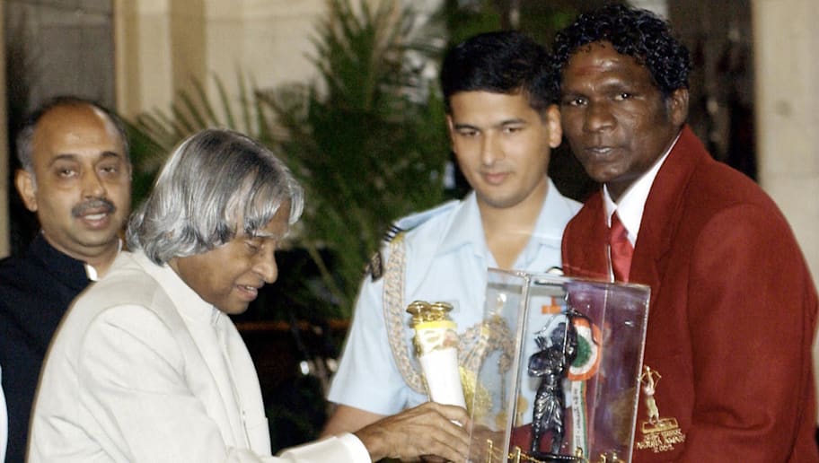 RAVEENDRAN/GettyImages Indian President A.P.J. Abdul Kalam (2-L
