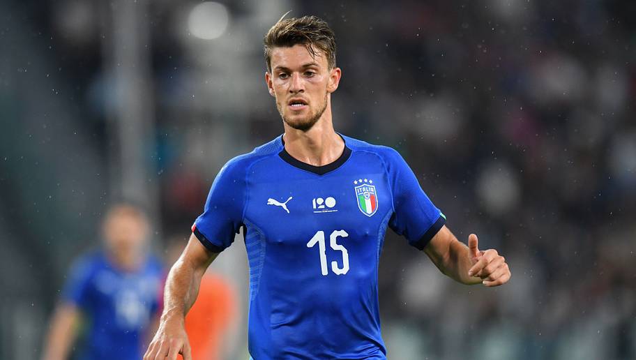 Daniele Rugani S Agent Claims Chelsea Made Unthinkable Bid For Italian Defender This Summer 90min