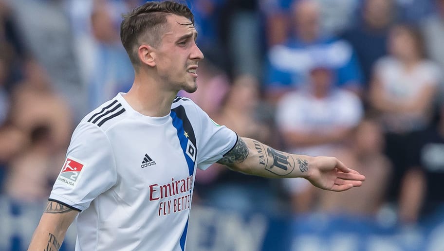 Salihamidzic umschmeichelt Adrian Fein - Rückkehr zum FC ...