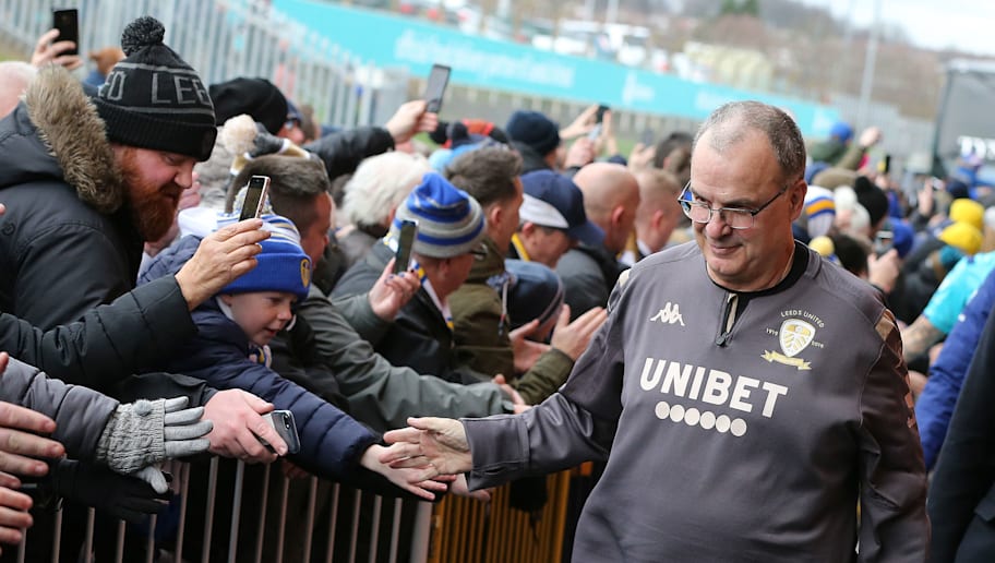 Marcelo Bielsa Decided To Stay At Leeds United Due To Passionate Fans 90min