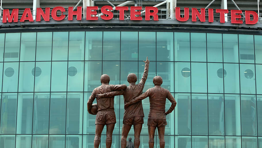 Histoire Le Superbe Maillot Retro De Manchester United Lance Par Adidas 90min