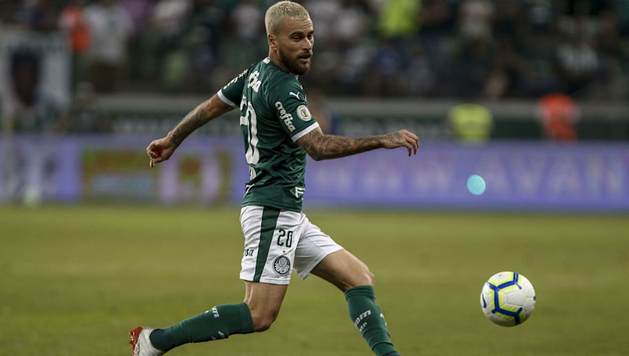 Palmeiras nega proposta por Lucas Lima