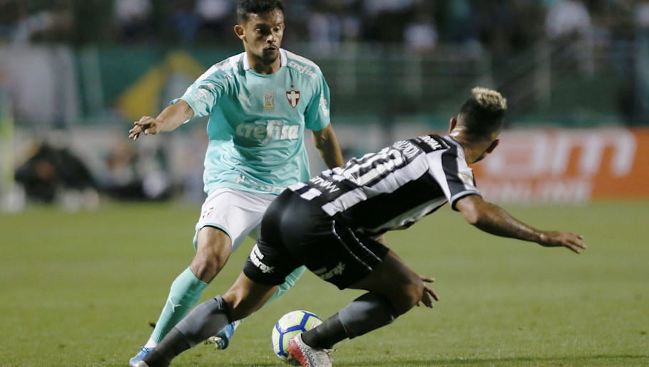 [COMENTE AQUI] Scarpa, Victor Luis e Mateus Fernandes deveriam ser vendidos pelo Palmeiras?