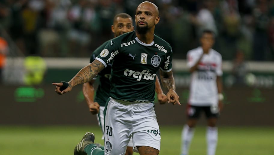 Luxa marca conversa com Felipe Melo sobre nova posição, mas Palmeiras pode mudar planos do volante