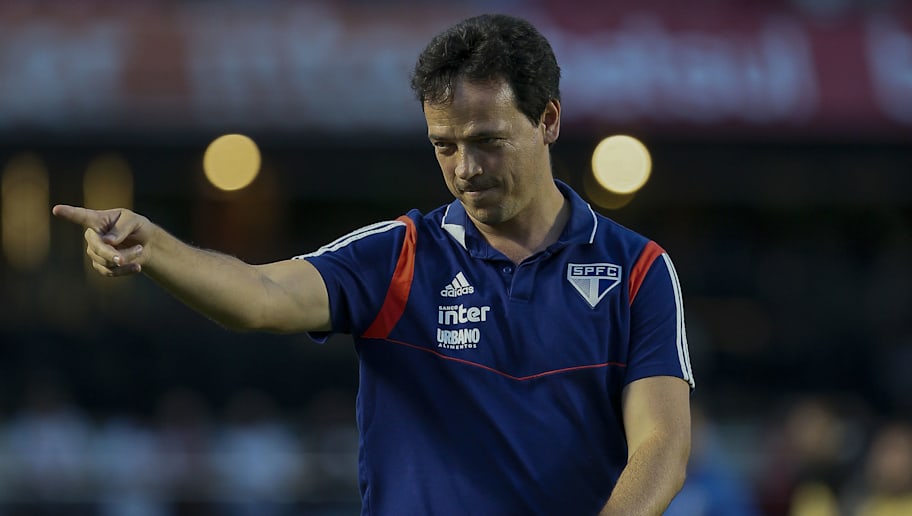 Novo ano, velhos problemas: persiste a saga de Fernando Diniz em obter resultados