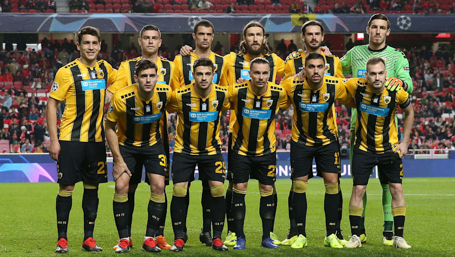 Equipos con mas participaciones en champions Clearance