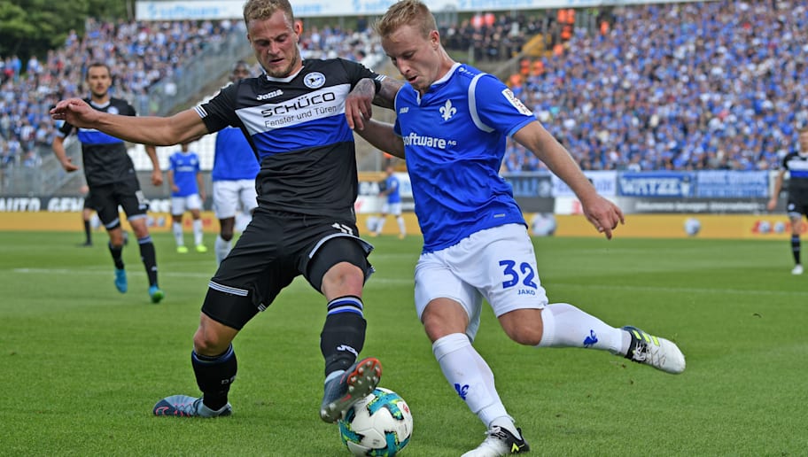 Dsc Arminia Bielefeld Sv Darmstadt 98 Die Offiziellen