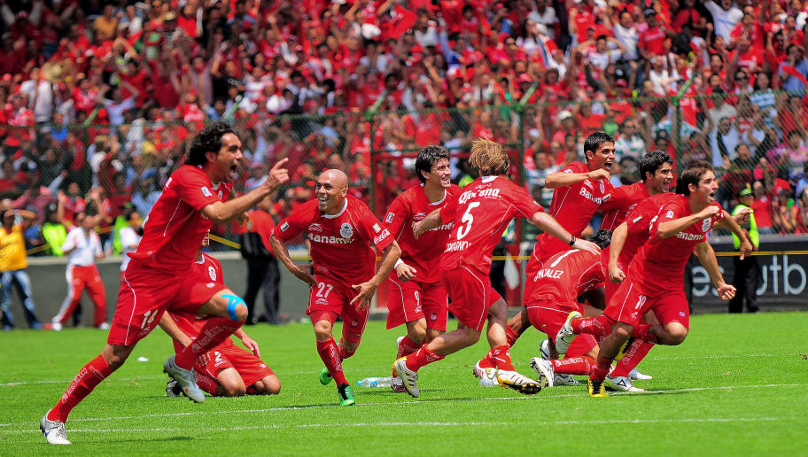 Asi Era La Alineacion Del Toluca Campeon Bicentenario 2010 90min