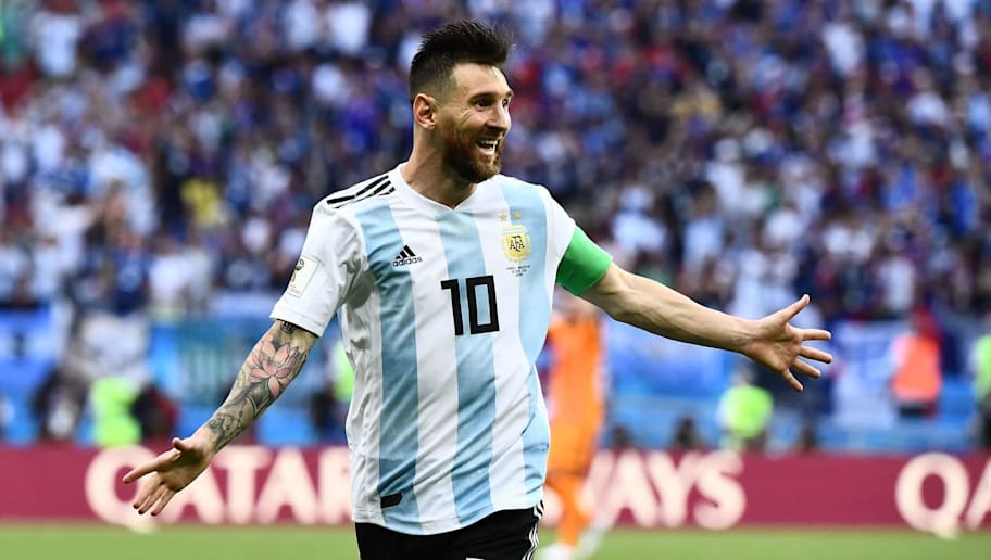 Lionel Messi Is No 1 Messi Soccer Bank In India Offers Free Footballs To Fans Ht Media
