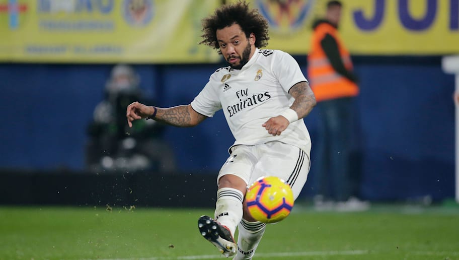 Porque marcelo no juega en el real madrid clearance