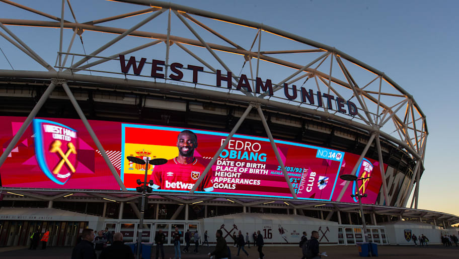 West Ham Fans Call For Club To Sign Wantaway England Midfielder 90min