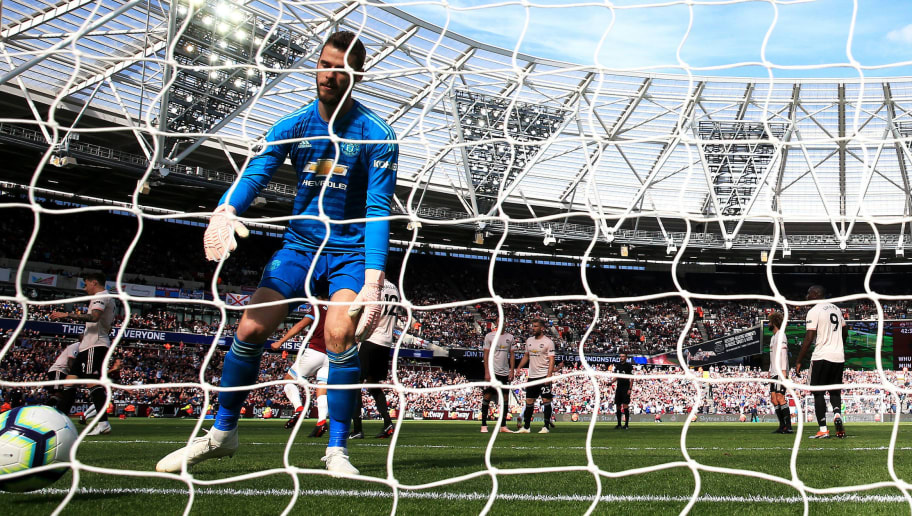 LONDON, ENGLAND - SEPTEMBER 29:  David De Gea of Manchester United reacts after a shot by Andriy Yarmolenko of West Ham United (not pictured) is deflected into the net for the second West Ham United goal during the Premier League match between West Ham United and Manchester United at London Stadium on September 29, 2018 in London, United Kingdom.  (Photo by Marc Atkins/Getty Images)