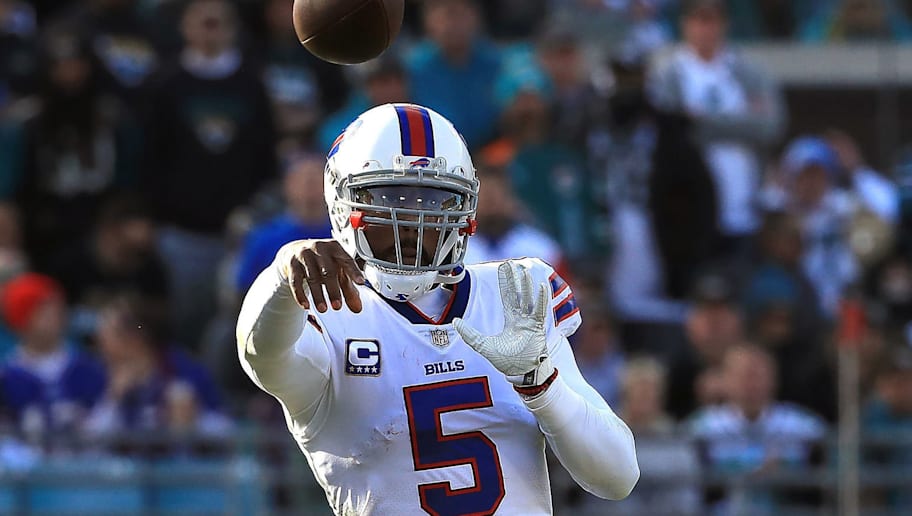 Hue Jackson Makes Right Call By Doubling Down on Tyrod Taylor as His Starting QB | 12up