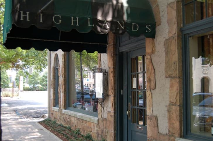 Highlands Bar
