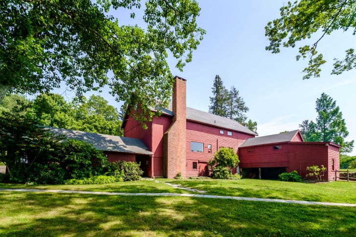 Jean’s Farm, a property in Redding, Connecticut that author Mark Twain purchased for his daughter, Jean Clemens, in 1909.