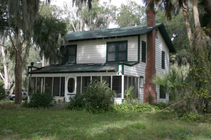 8 Haunted Houses You Can Buy Right Now Mental Floss
