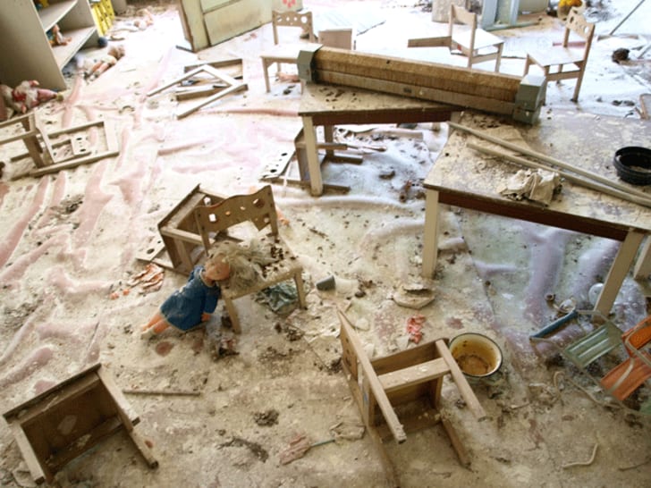 16 Spooky As Hell Photos From Inside Chernobyl Mental Floss