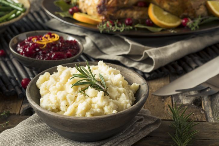 Bowl of mashed potatoes.