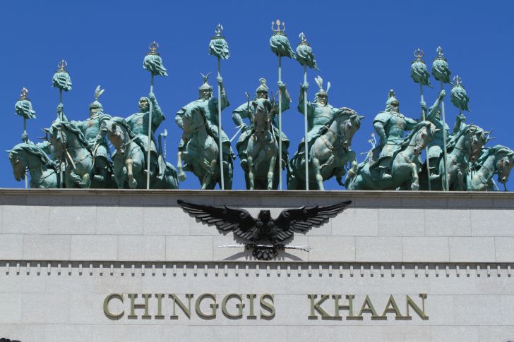 Featured image of post Genghis Khan Statue London