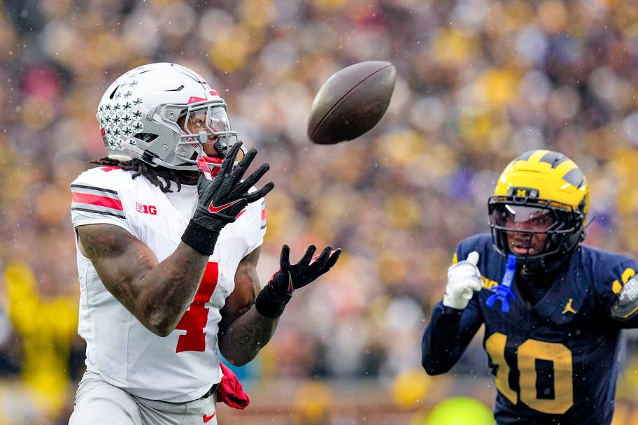Jeremiah Smith helped the Buckeyes break a four-game losing streak to Michigan with a second-quarter, 35-yard TD catch.