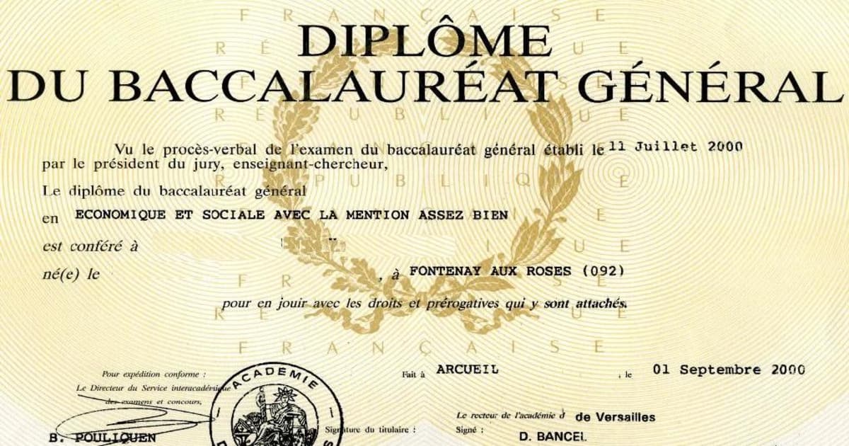 diplome universitaire niveau bac