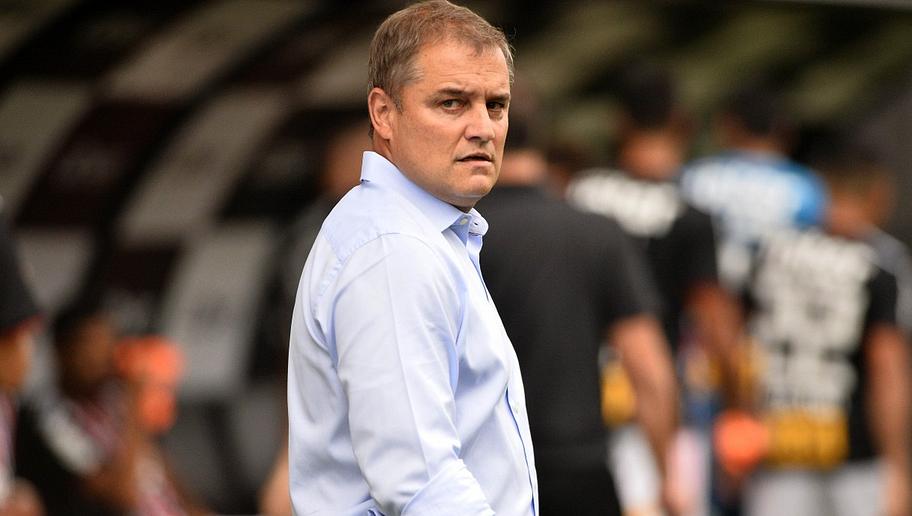 Após demissão de Aguirre, torcida detona jogador do São Paulo