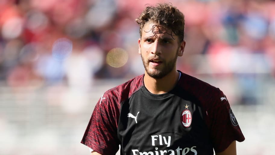 ​Manuel Locatelli Leaves AC Milan on Reported €12m Loan-to-Permanent Deal Amid FFP Issues